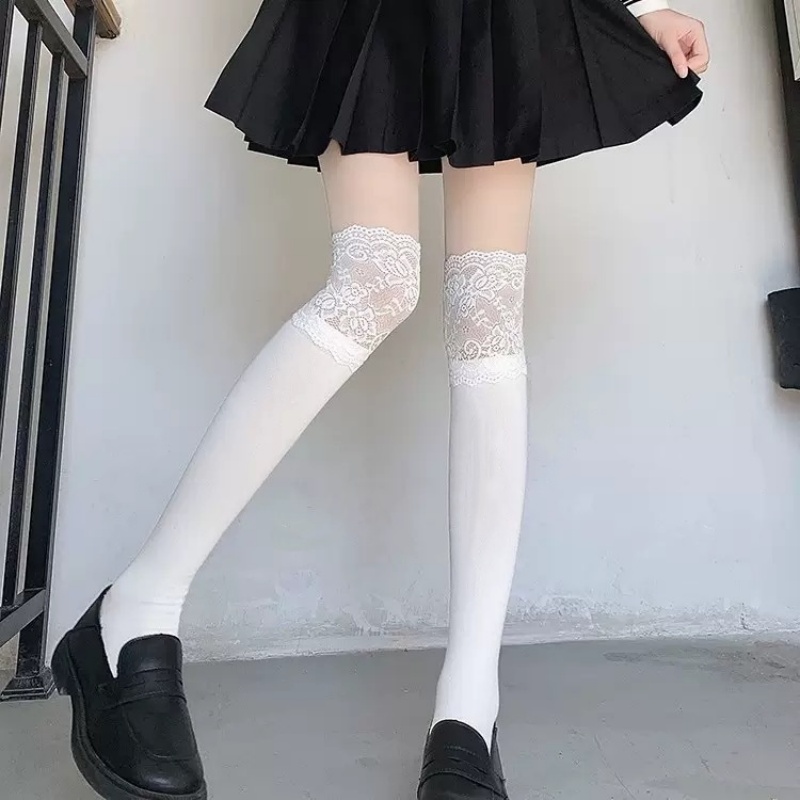 Boot Sock Slouchy - Wiosenno-jesienne białe koronkowe skarpetki do połowy